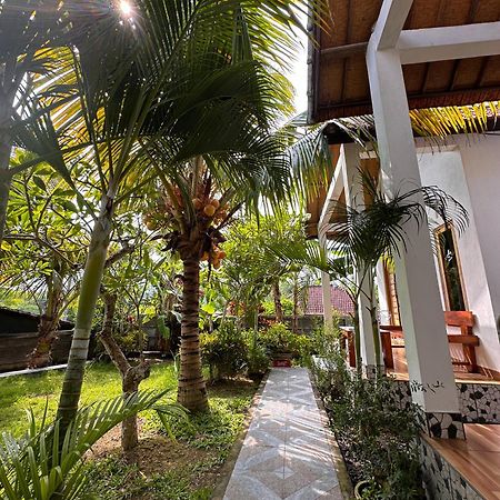 Sakti Wahyu Masari Homestay מראה חיצוני תמונה